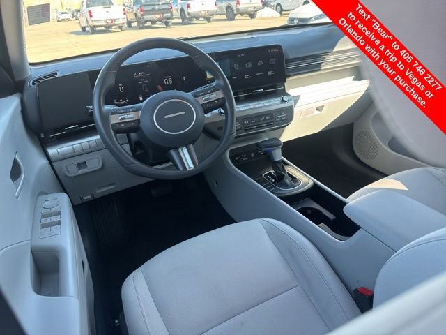 Used 2025 Hyundai Kona SEL image 12
