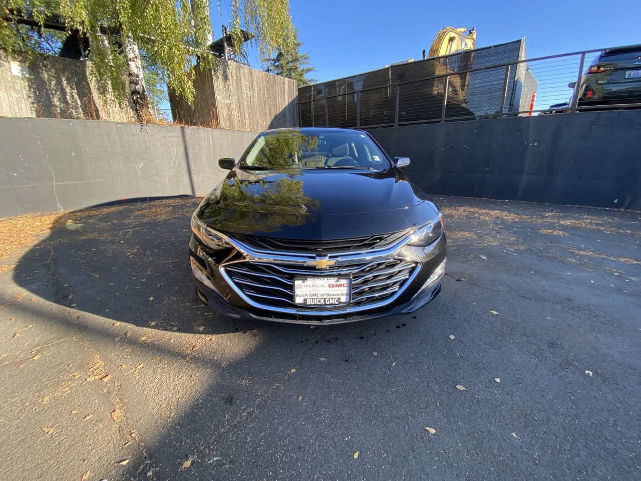 Used 2025 Chevrolet Malibu LT FWD image 9