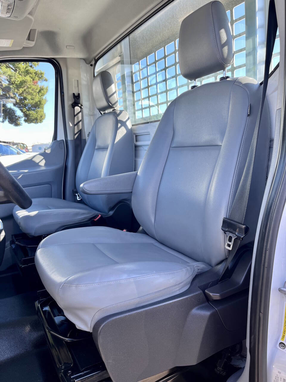 Used 2018 Ford Transit 250 250 2dr 138 in. WB SRW Chassis image 16