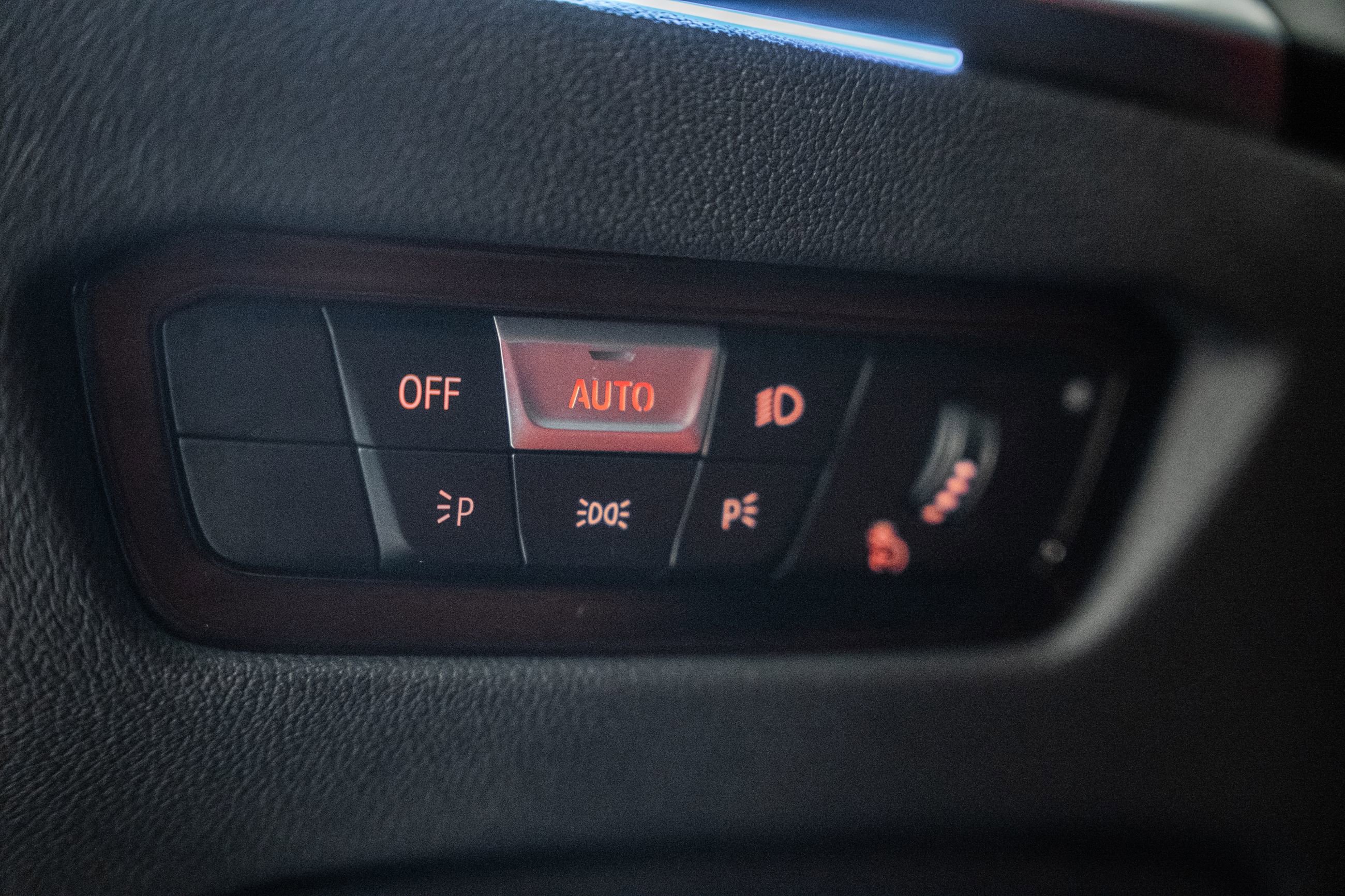 Used 2024 BMW M4 Coupe w/ Executive Package image 56