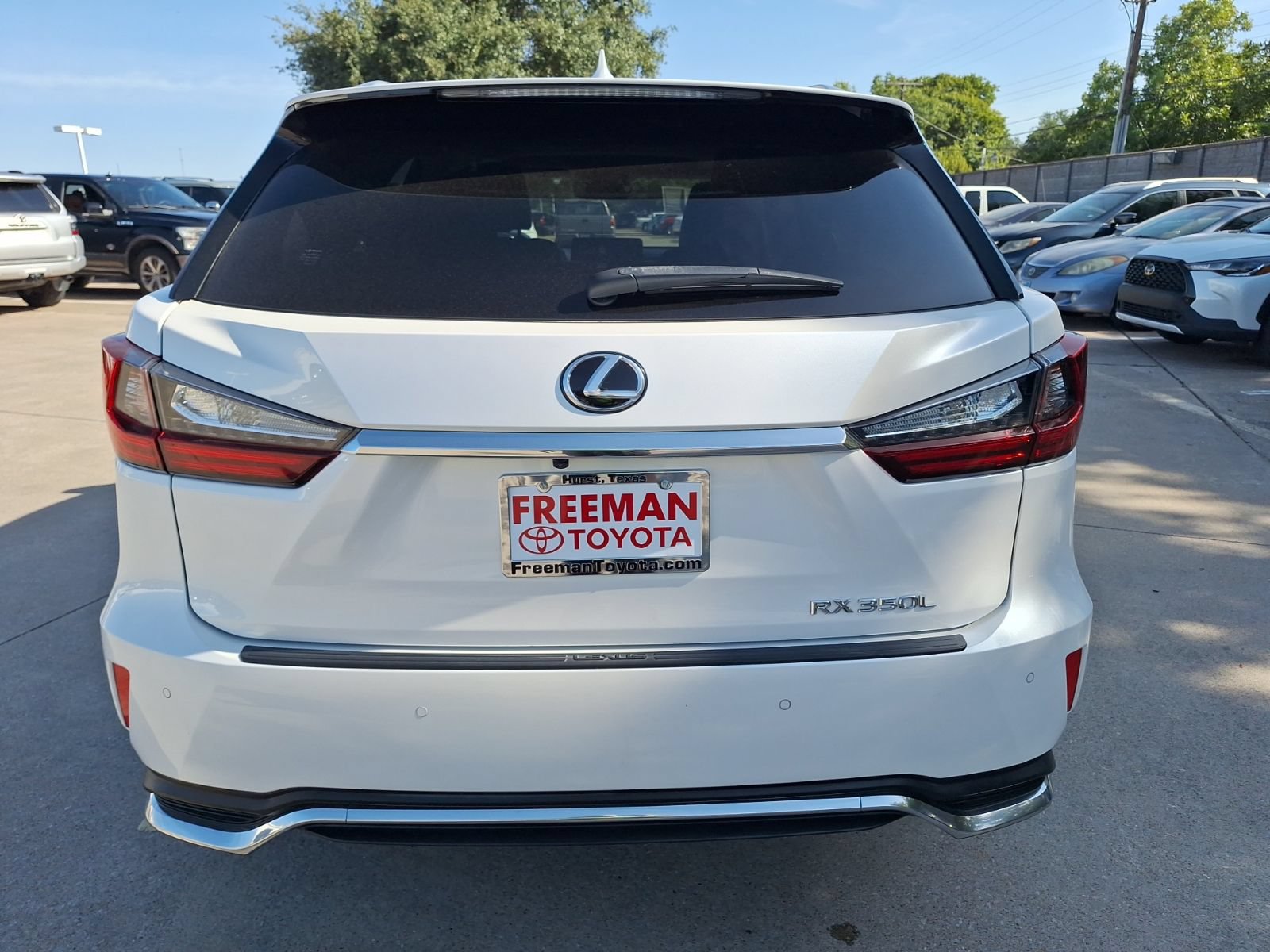 Used 2021 Lexus RX 350L Premium w/ Premium Package AWD/4WD image 5