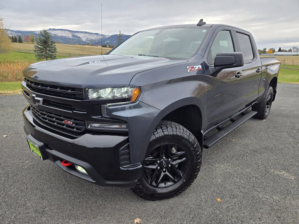 Used 2022 Chevrolet Silverado 1500 LT Trail Boss w/ LPO, Dark Essentials Package image 1