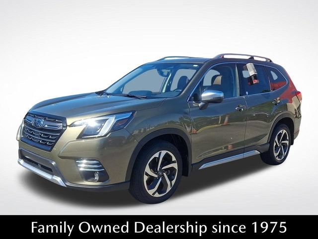 Certified 2023 Subaru Forester Touring AWD/4WD image 3