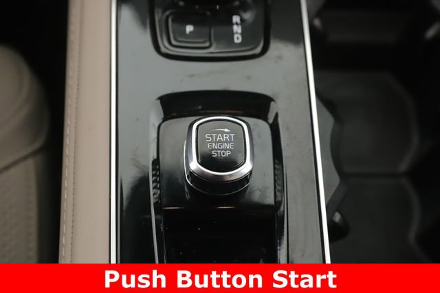 Used 2026 Volvo XC90 B5 Core image 24