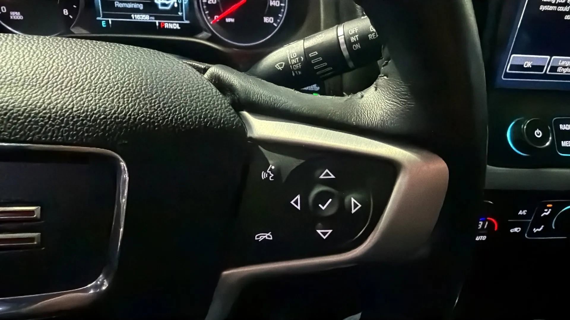 Used 2019 GMC Acadia SLT w/ LPO, Floor Liner Package FWD image 11