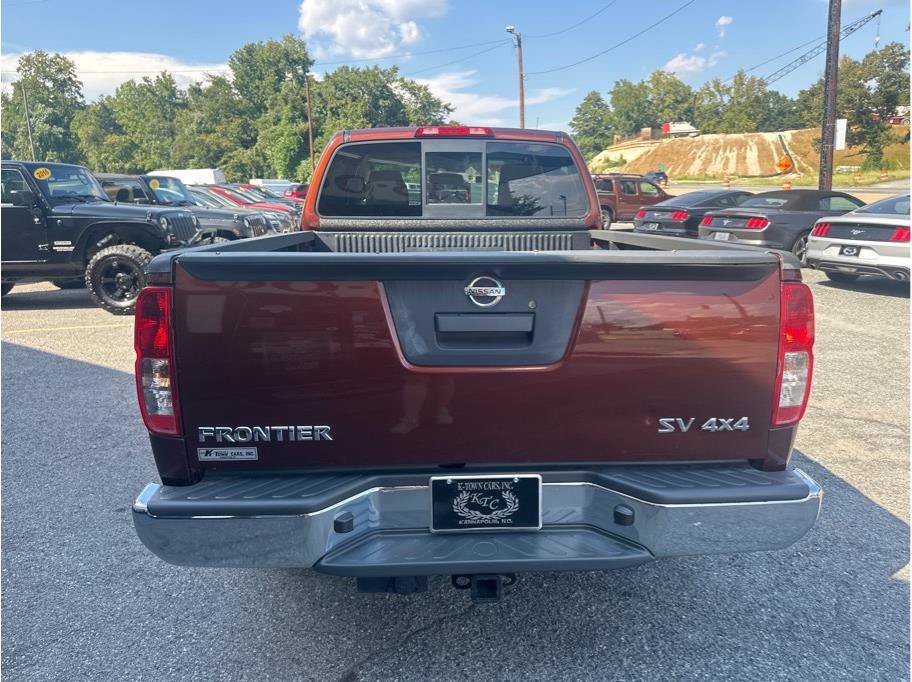 Used 2016 Nissan Frontier SV AWD/4WD image 7