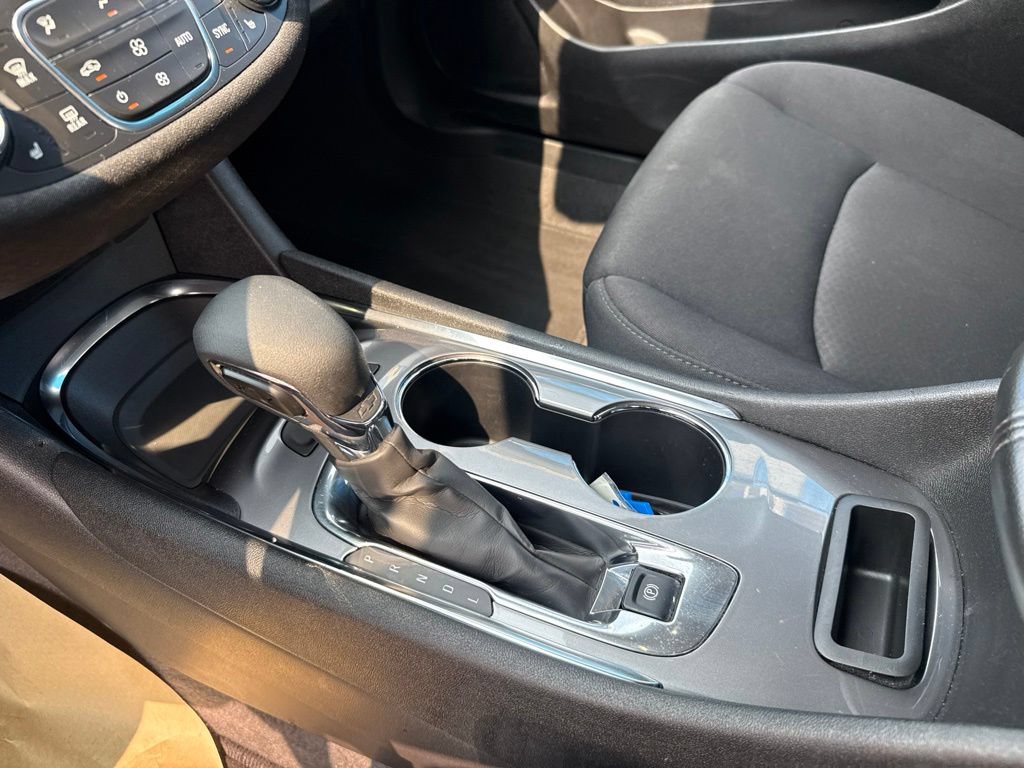 Used 2024 Chevrolet Malibu LT FWD image 32