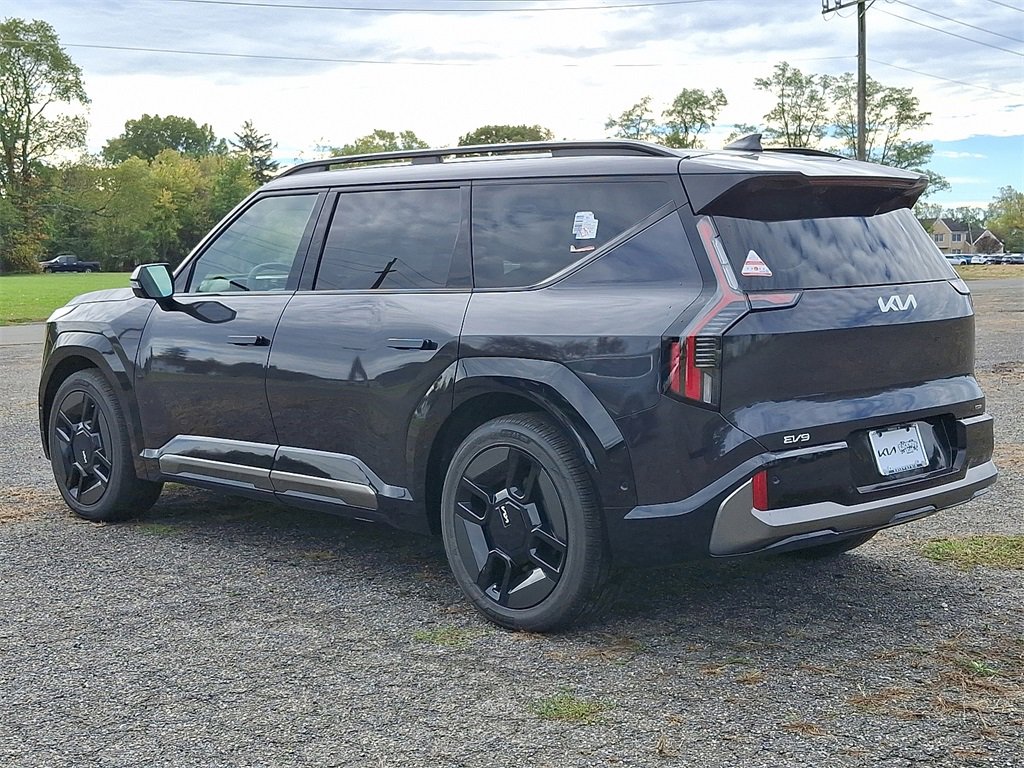 New 2026 Kia EV9 GT-Line image 3