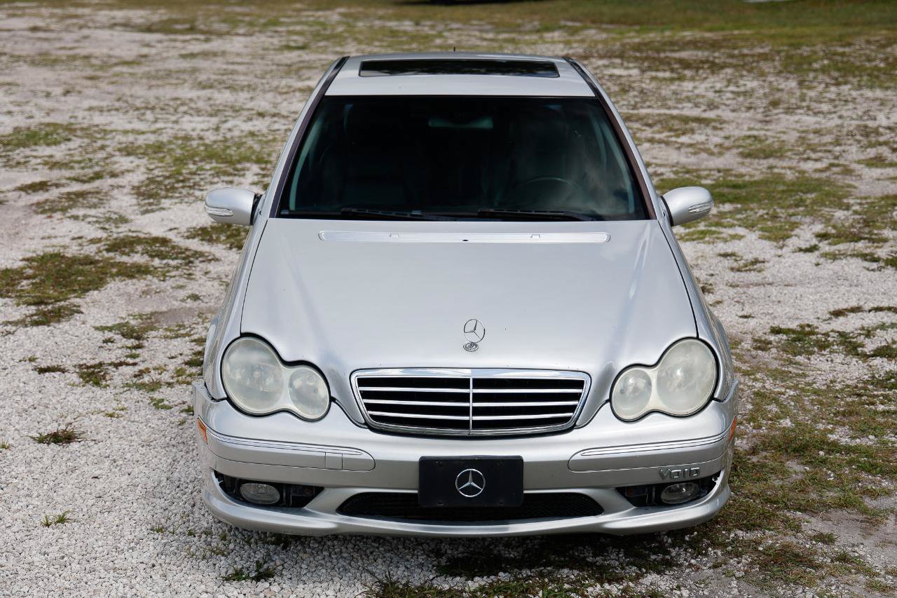 Used 2005 Mercedes-Benz C 230 Sedan image 19