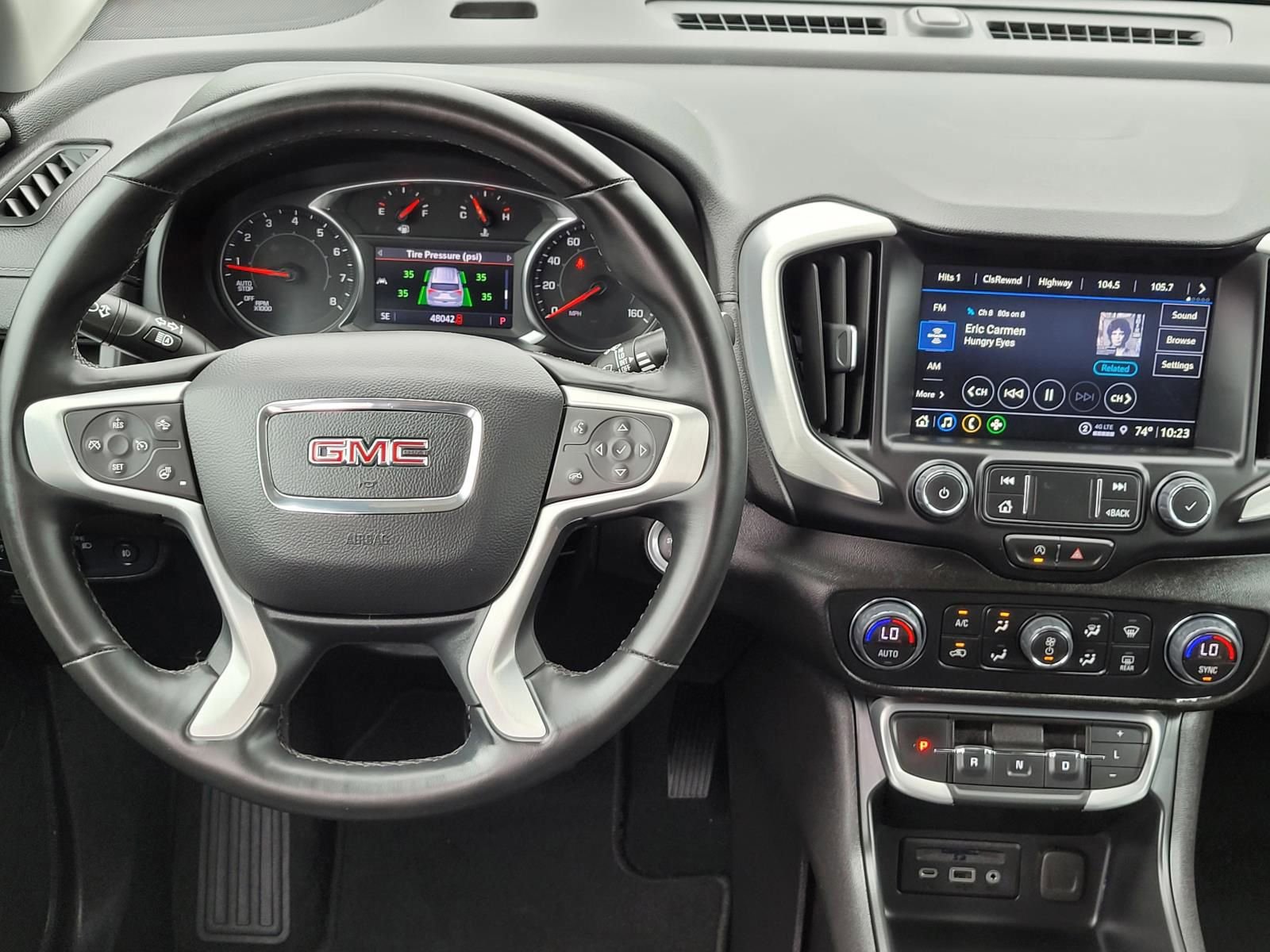 Used 2024 GMC Terrain SLT image 18