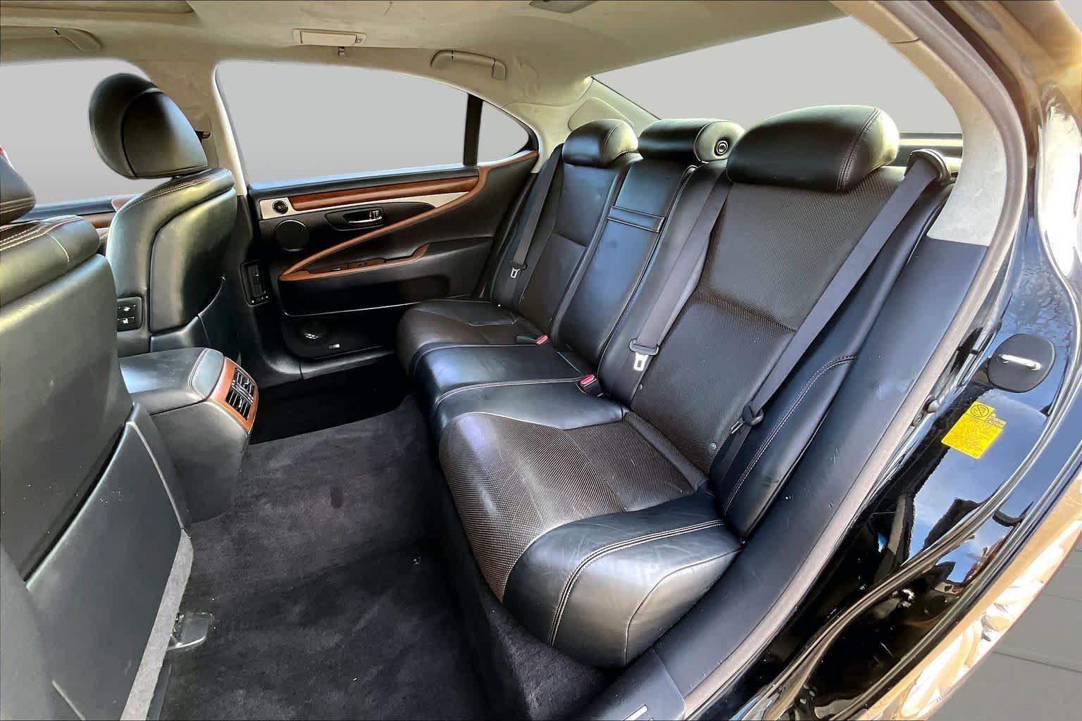 Used 2013 Lexus LS 460 L AWD/4WD image 20