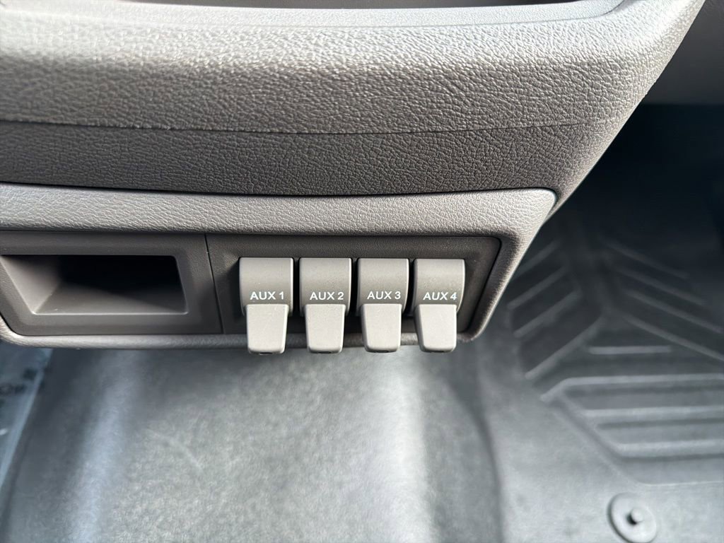 New 2026 Ford Transit 250 148 Medium Roof image 24