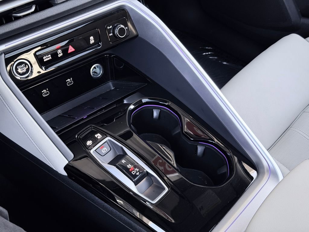 Certified 2025 Audi Q5 Premium Plus w/ Premium Plus image 17