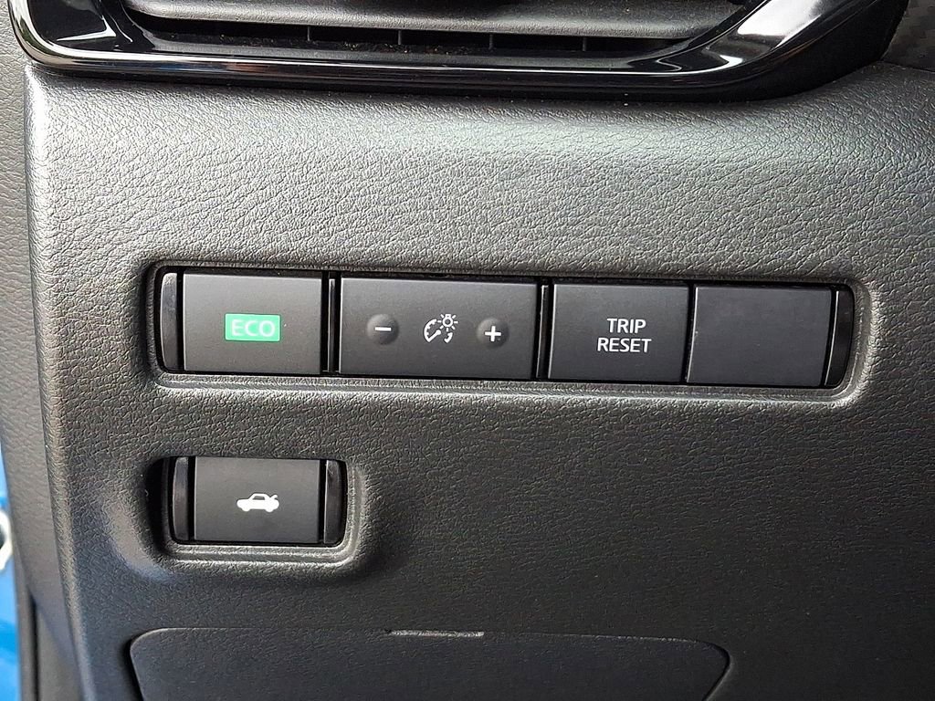 Used 2024 Nissan Sentra SR FWD image 27