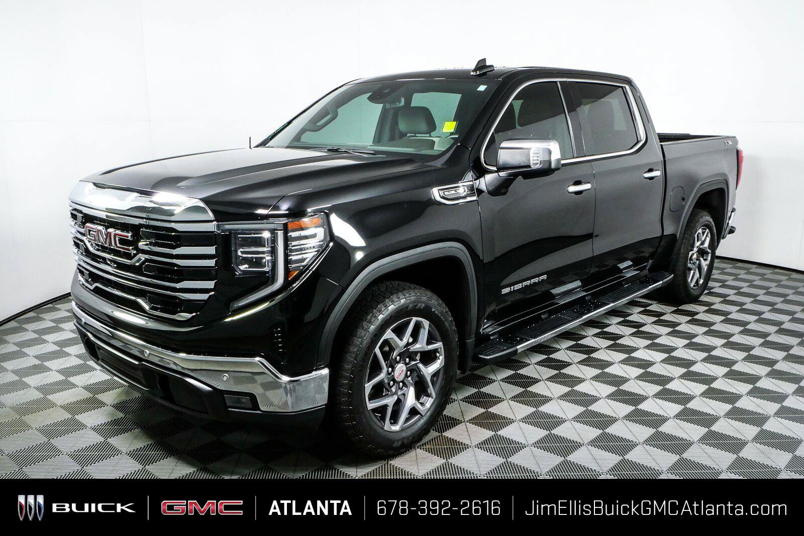 Certified 2024 GMC Sierra 1500 SLT w/ SLT Premium Plus Package AWD/4WD image 26
