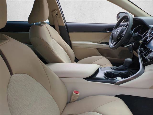 Used 2020 Toyota Camry LE FWD image 19
