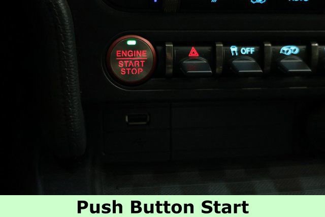 Used 2022 Ford Mustang Shelby GT500 w/ Carbon Fiber Track Pack image 25