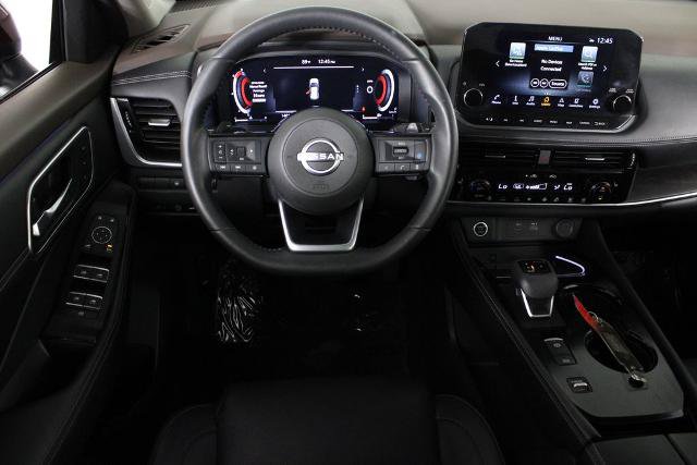 Certified 2023 Nissan Rogue Platinum w/ Platinum Premium Package FWD image 7