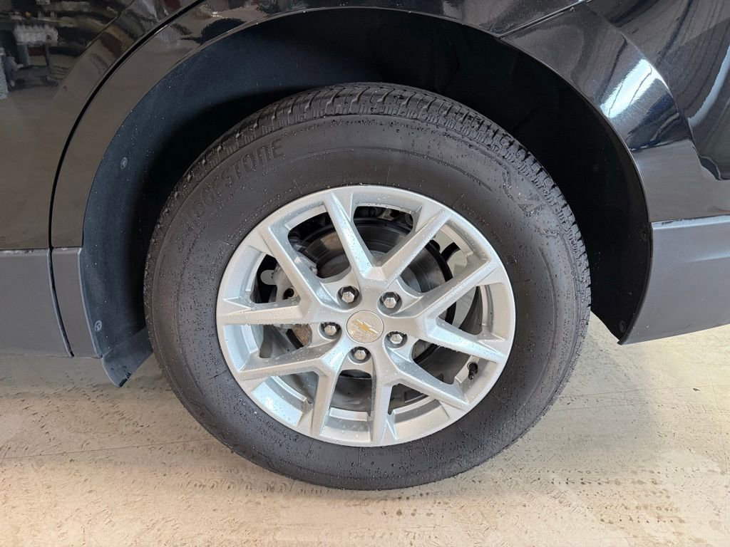 Used 2024 Chevrolet Equinox LT image 9