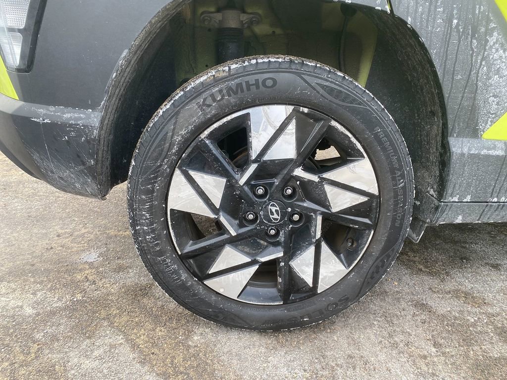 Used 2024 Hyundai Kona SEL w/ Convenience Package image 30