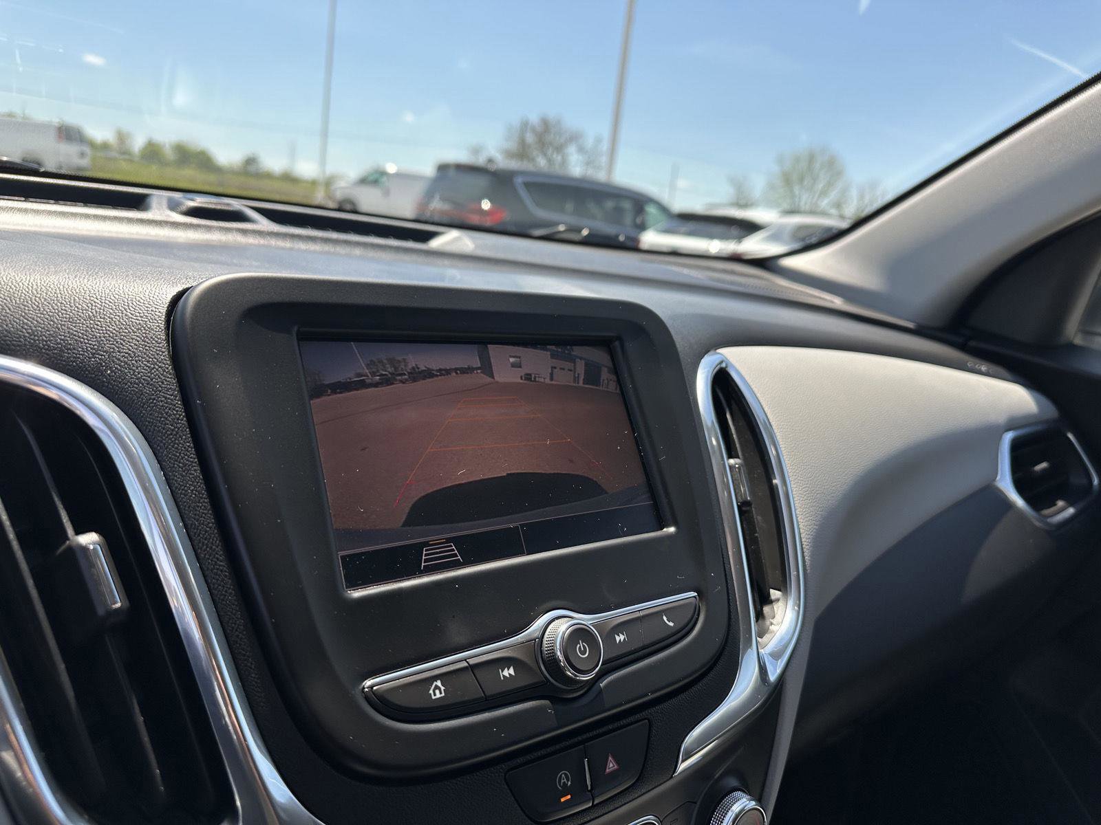 Used 2023 Chevrolet Equinox LS w/ LS Convenience Package FWD image 29