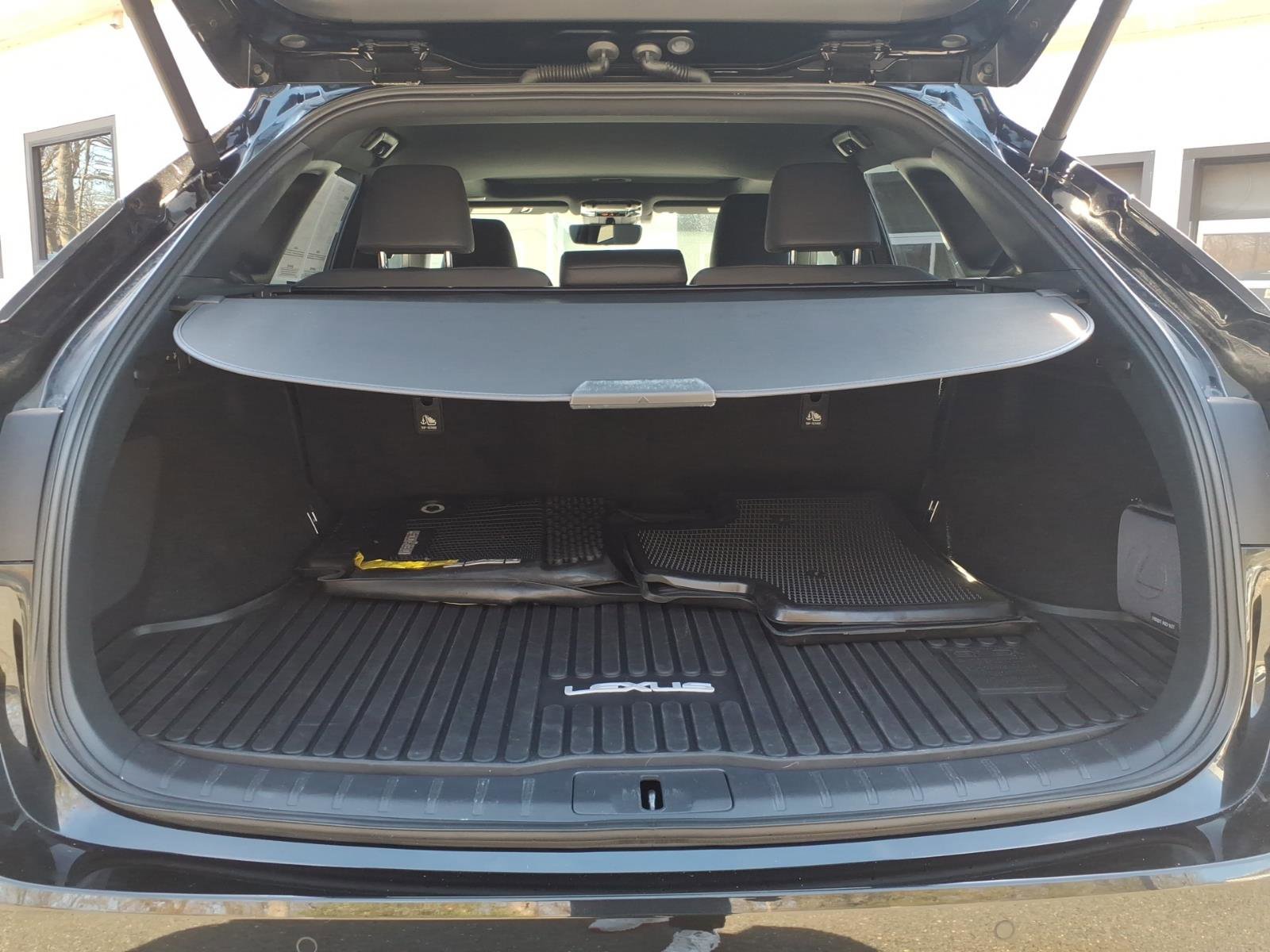 Used 2023 Lexus RX 350 Premium w/ Accessory Package AWD/4WD image 18