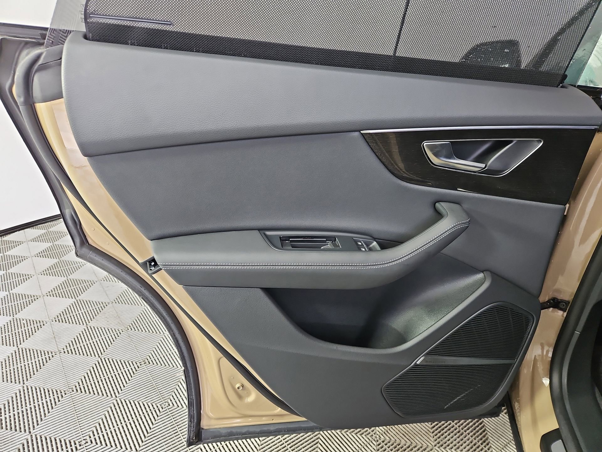 Certified 2023 Audi Q5 2.0T Premium Plus w/ Premium Plus Package AWD/4WD image 48