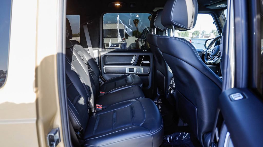 Used 2022 Mercedes-Benz G 63 AMG 4MATIC w/ AMG Night Package Plus image 19