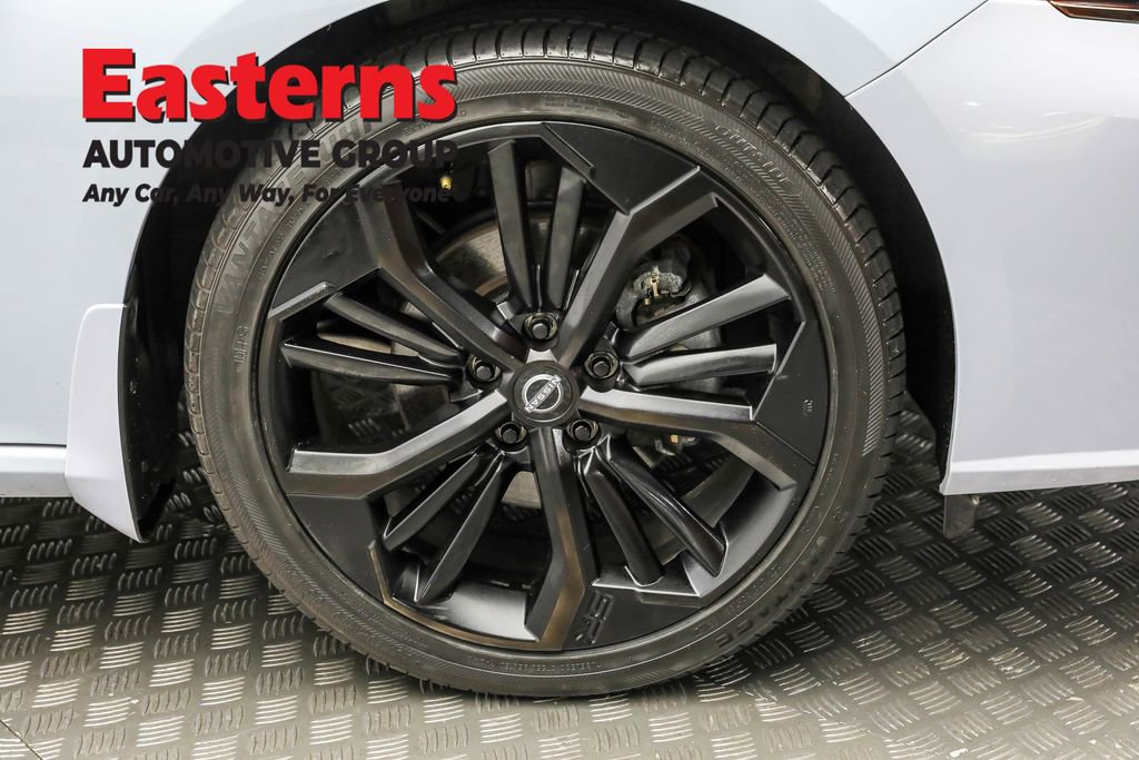 Used 2023 Nissan Altima 2.5 SR w/ SR Premium Package image 30