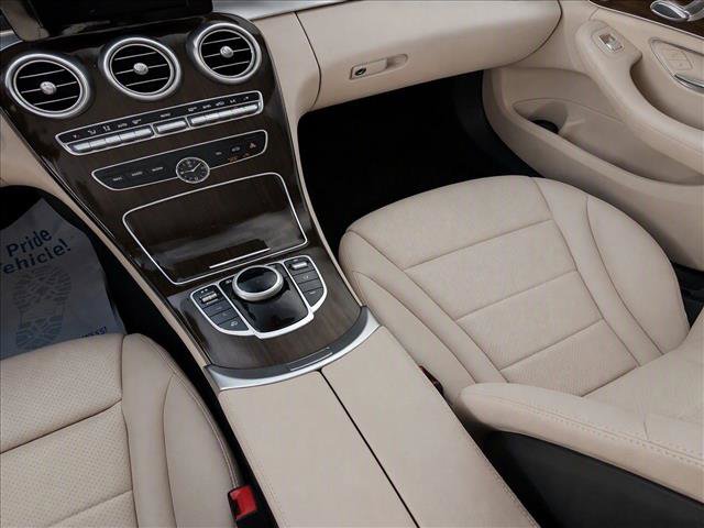 Used 2019 Mercedes-Benz C 300 Sedan image 24