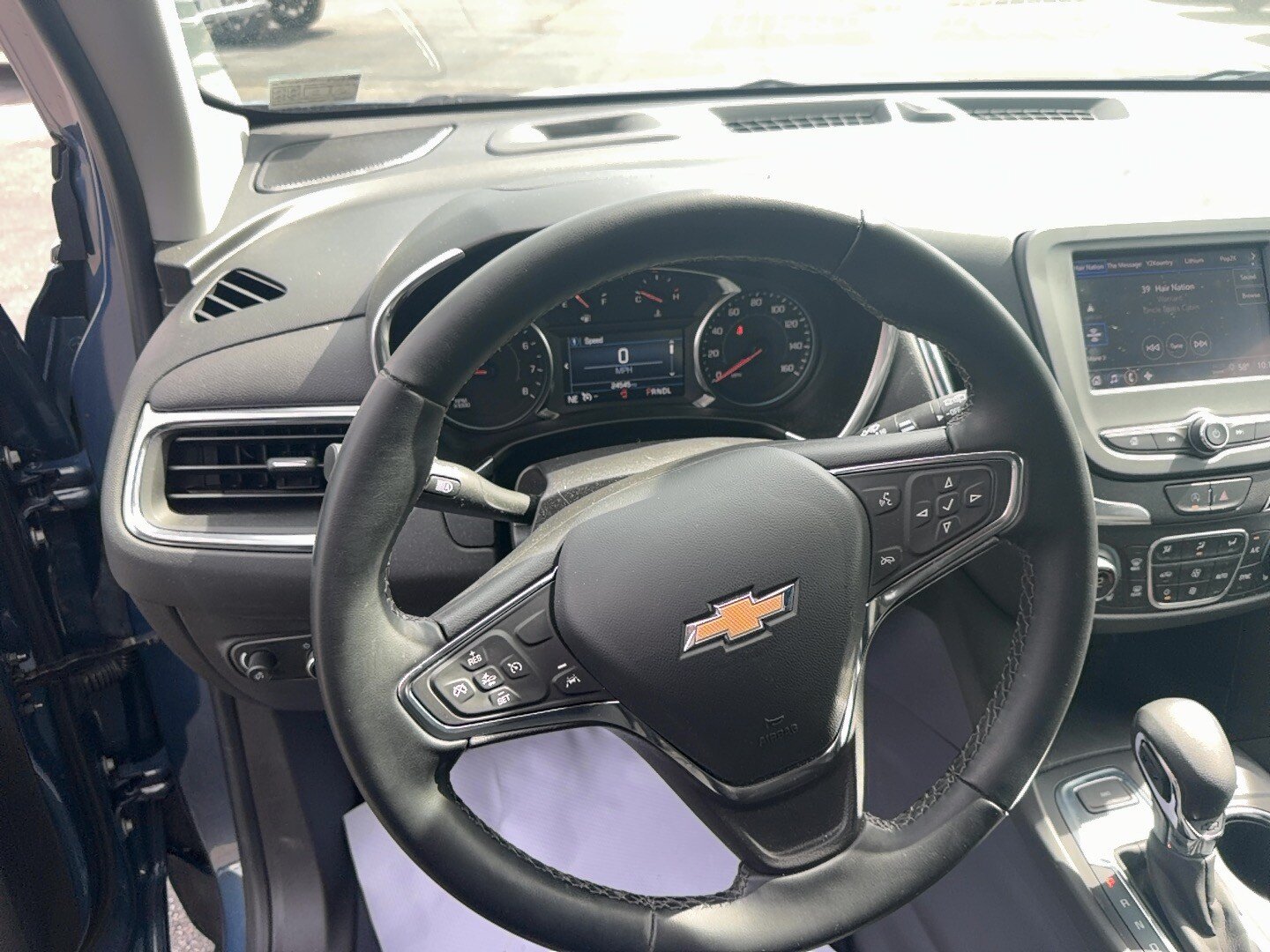 Used 2024 Chevrolet Equinox LT AWD/4WD image 13