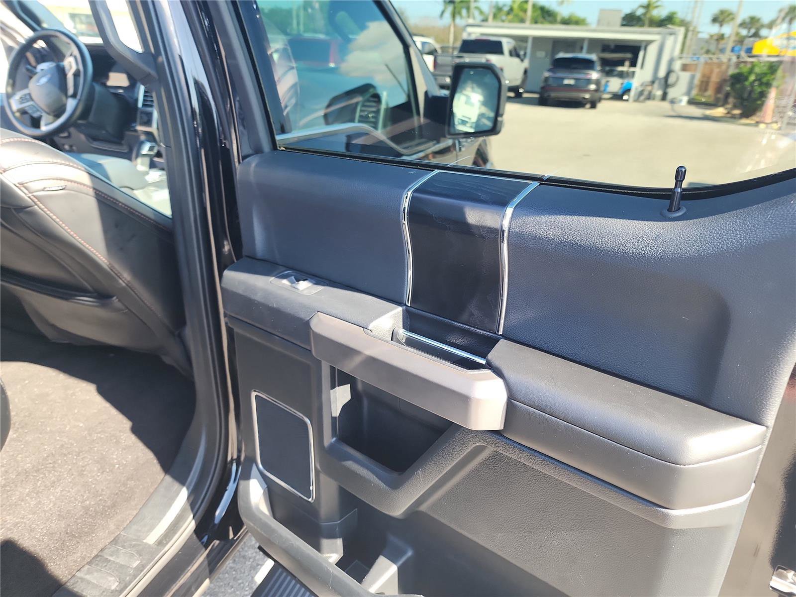 Certified 2020 Ford F150 Platinum w/ Equipment Group 701A Luxury image 20