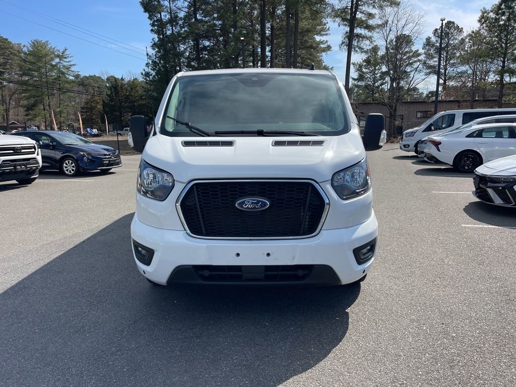 Used 2024 Ford Transit 350 XLT RWD image 3