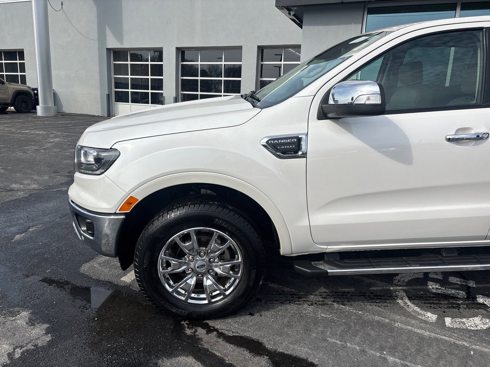 Used 2020 Ford Ranger Lariat w/ Equipment Group 501A Mid image 8