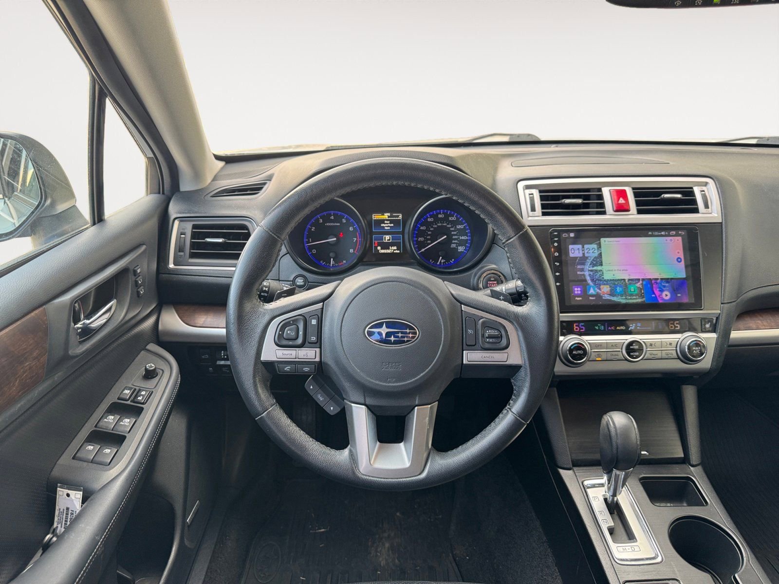 Used 2015 Subaru Outback 3.6R Limited image 12