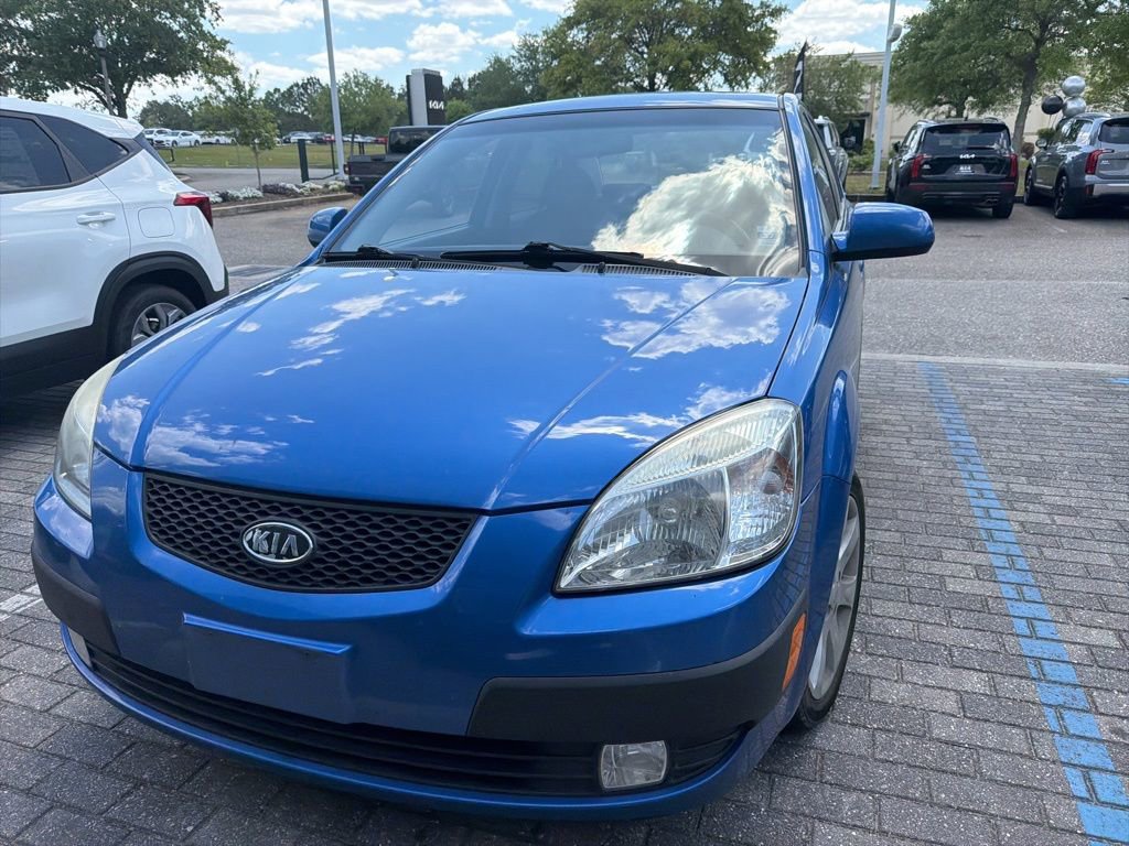 Used 2009 Kia Rio SX w/ PWR Pkg FWD image 5