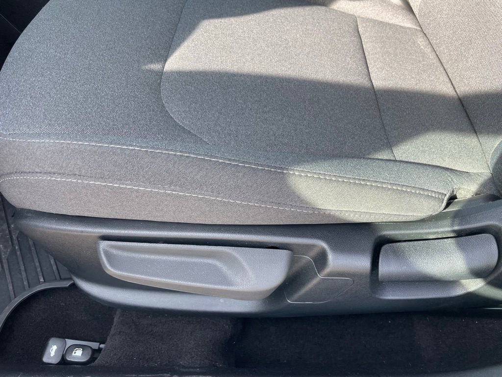 Certified 2025 Kia K4 LXS image 10