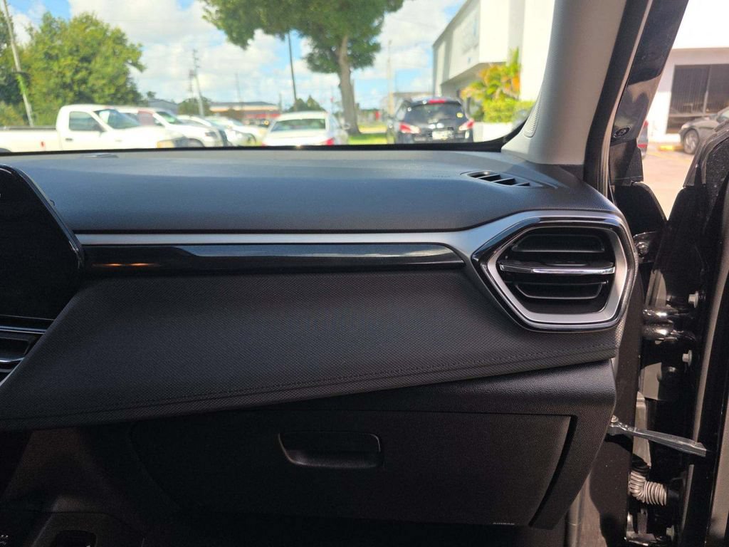 Used 2026 Chevrolet TrailBlazer LT FWD image 12