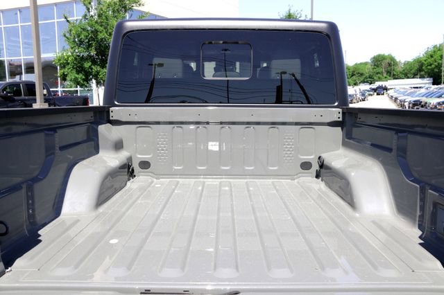 Used 2022 Jeep Gladiator Mojave w/ LED Lighting Group AWD/4WD image 27