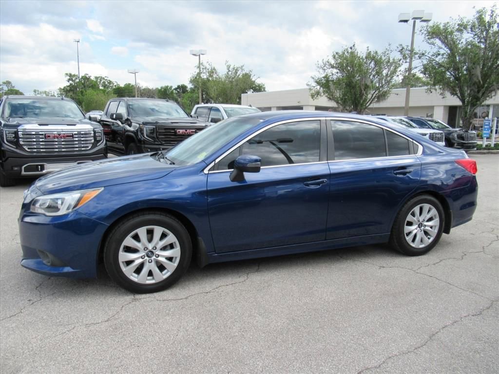 Used 2017 Subaru Legacy 2.5i Premium AWD/4WD image 4