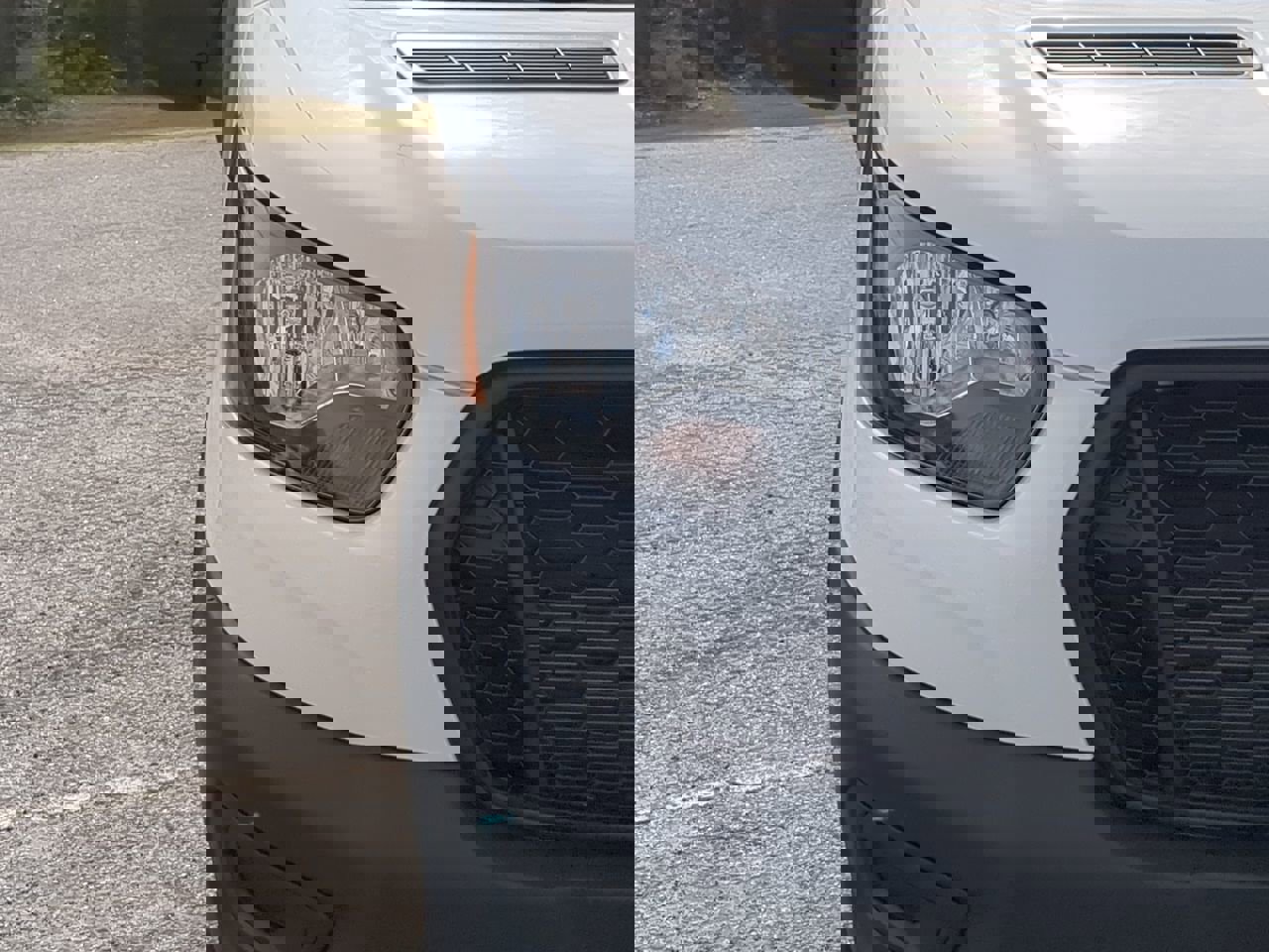 New 2026 Ford Transit 150 XL RWD image 8