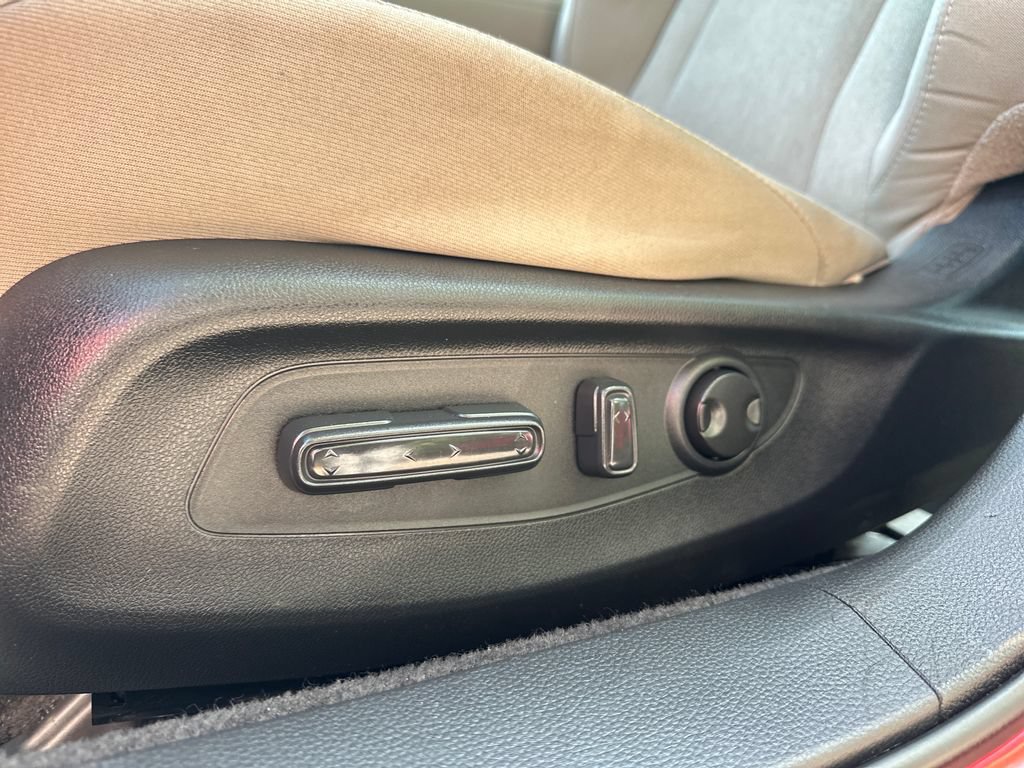 Used 2024 Honda Accord EX image 9