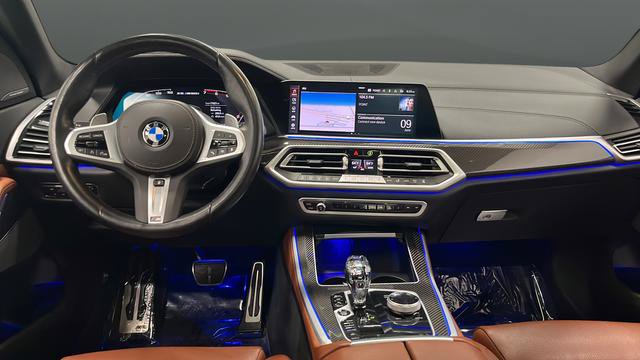 Used 2022 BMW X5 M50i w/ Executive Package AWD/4WD image 11