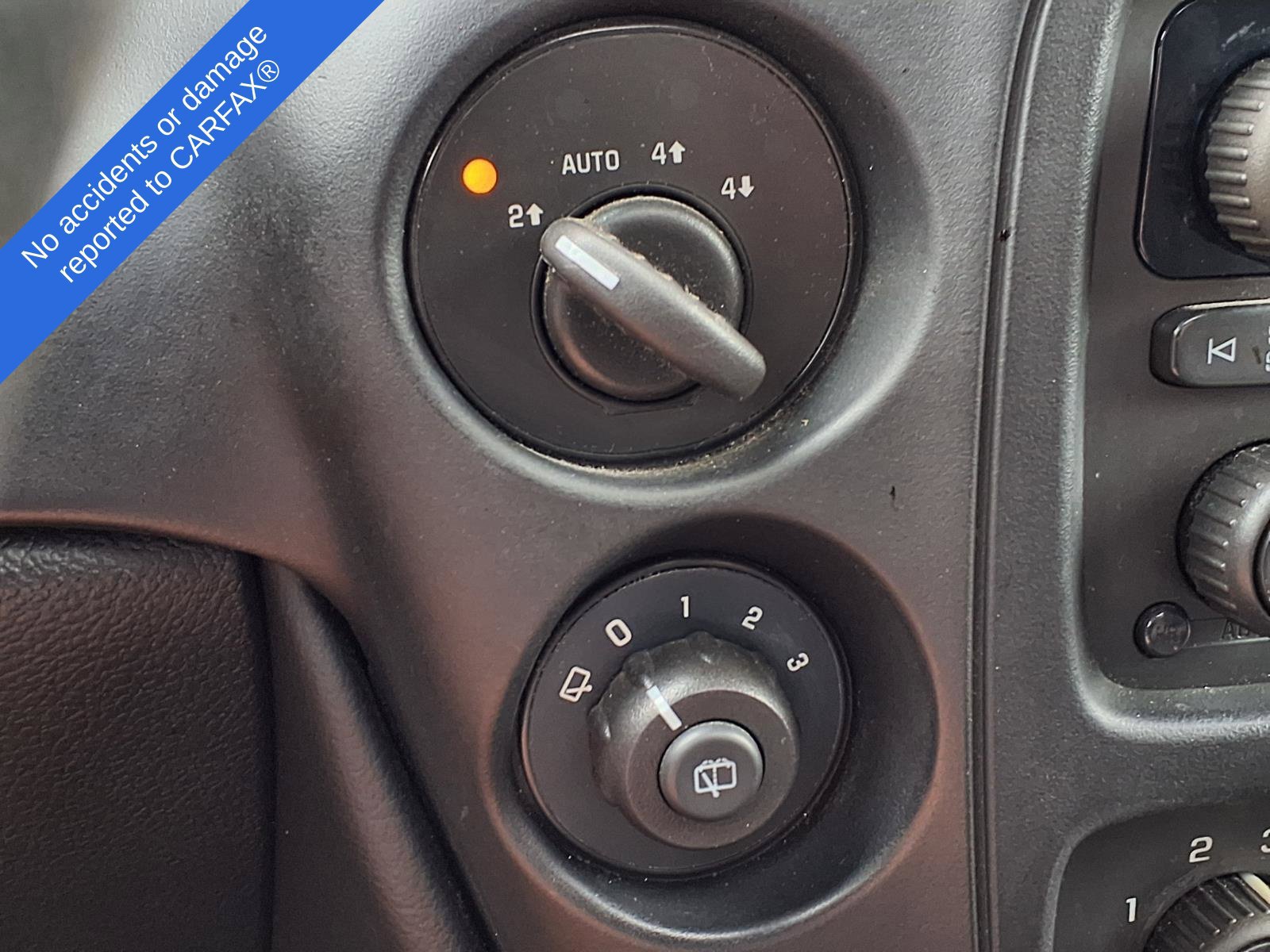 Used 2008 Chevrolet TrailBlazer LT w/ Sun And Sound Package AWD/4WD image 26