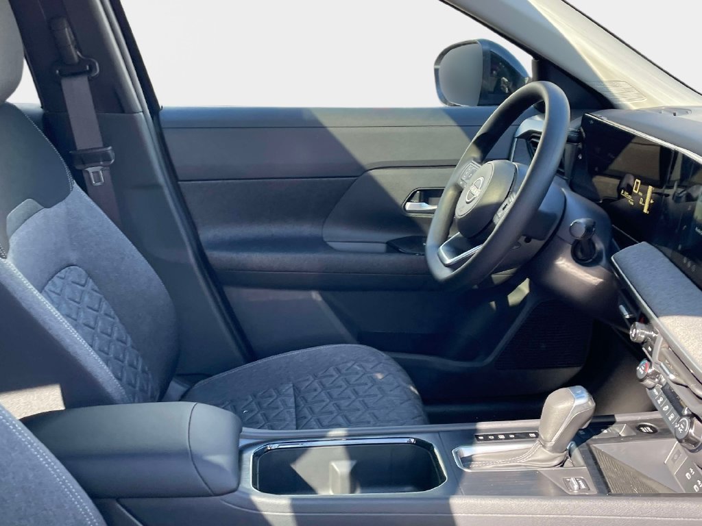 New 2027 Nissan Kicks SV AWD/4WD image 10