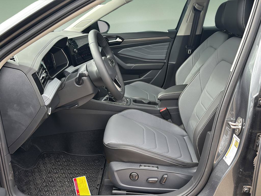 New 2026 Volkswagen Jetta SEL FWD image 21