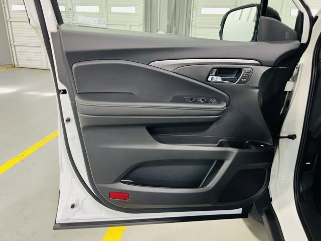 New 2026 Honda Ridgeline RTL image 23