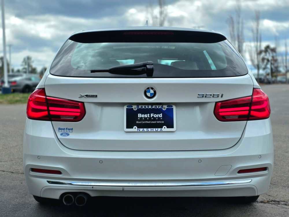Used 2016 BMW 328i xDrive Wagon image 11