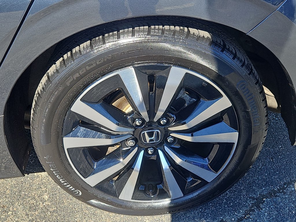 Certified 2024 Honda Civic EX-L image 8