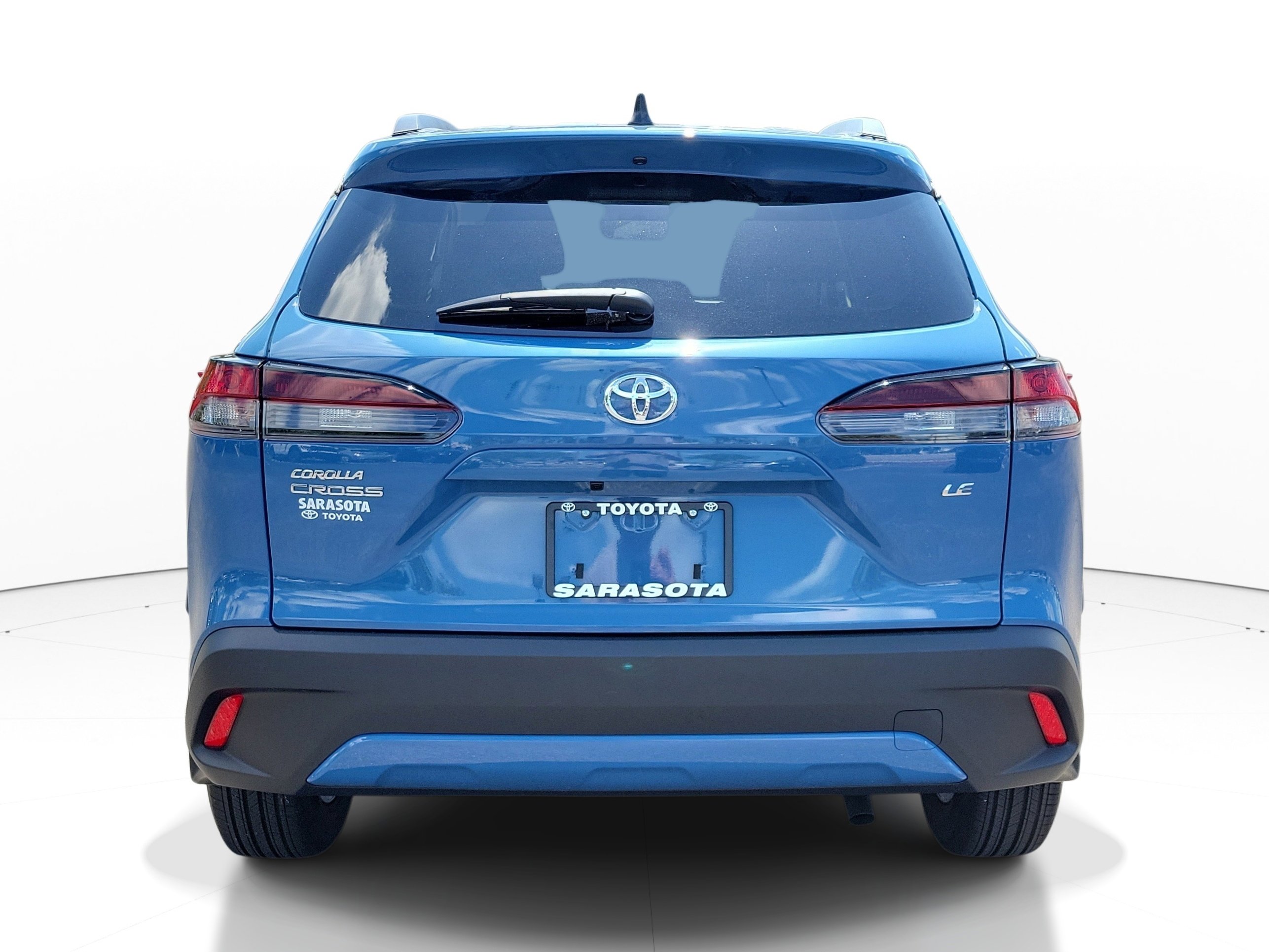 Certified 2026 Toyota Corolla Cross LE FWD image 5